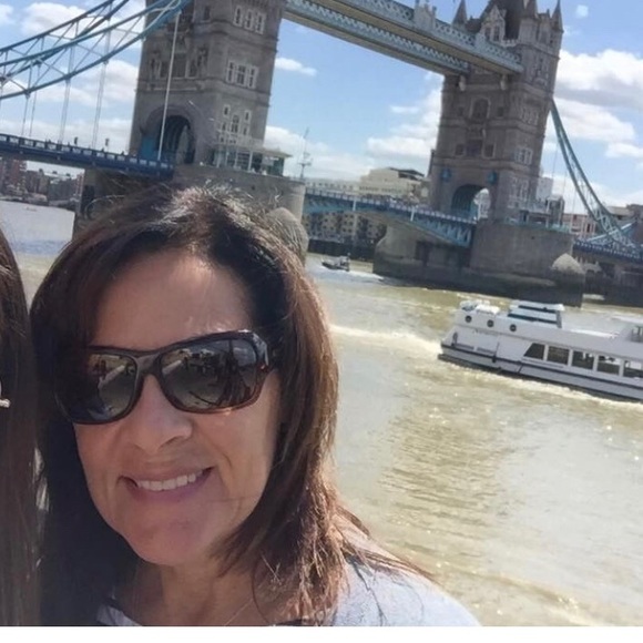 Meet your Posher, G - Picture 1 of 1